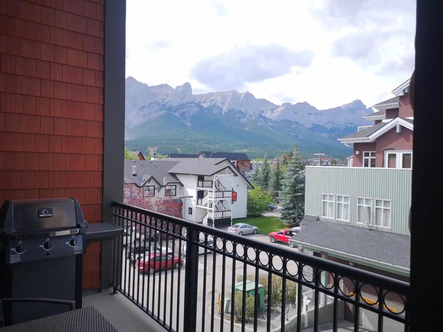 Sweet Condo Canmore Gr：） エクステリア 写真