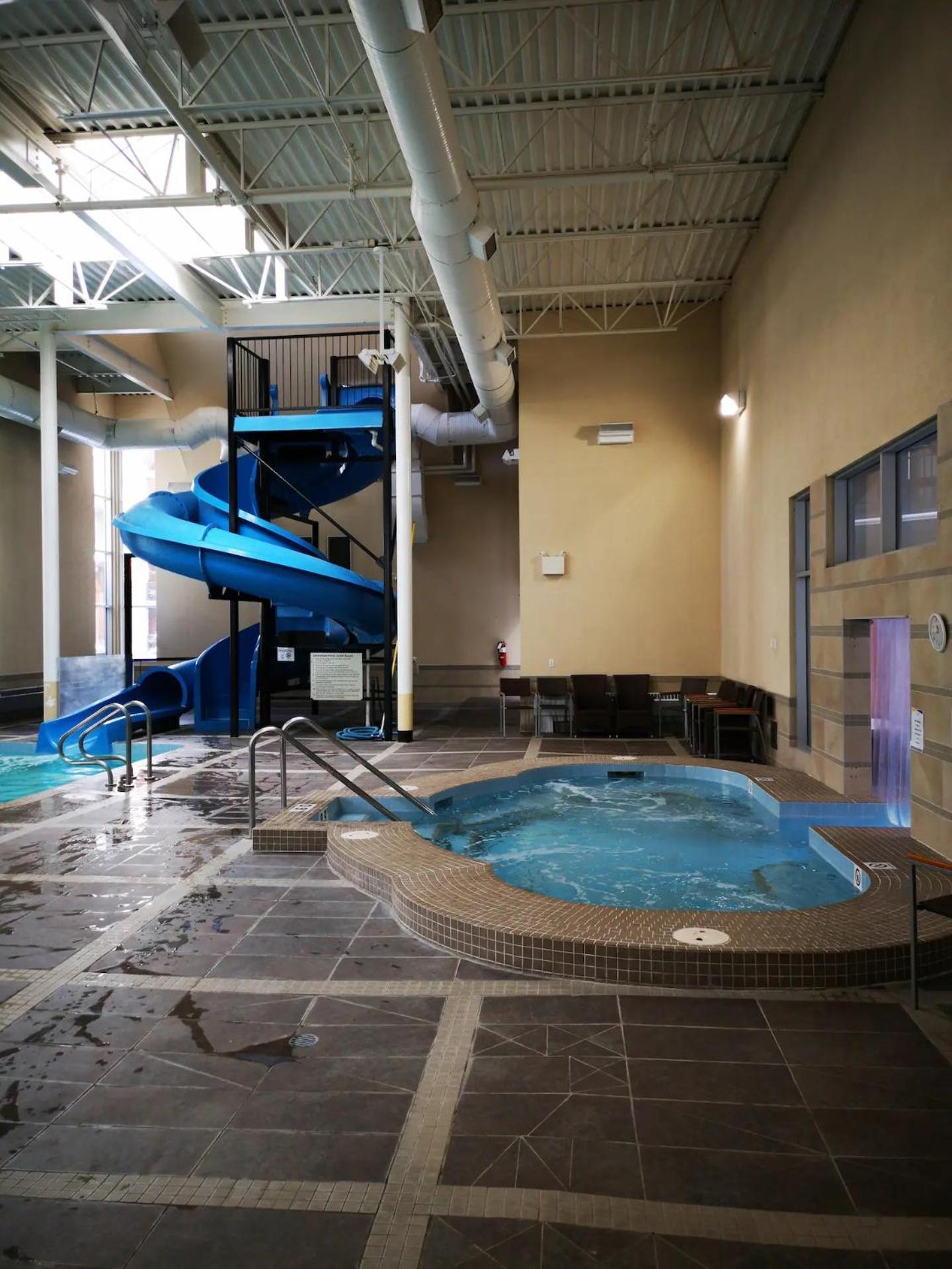Sweet Condo Canmore Gr：） エクステリア 写真